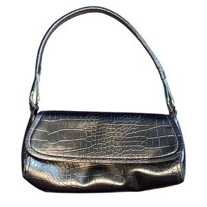 Bueno Baguette Shoulder Bag, Gold, Croc Print